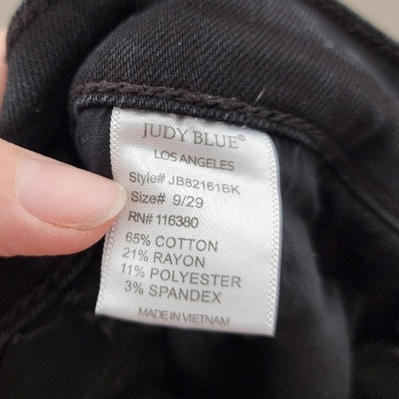 Judy Blue Black Trashed Boyfriend Jeans 9/29 - Picture 6 of 9